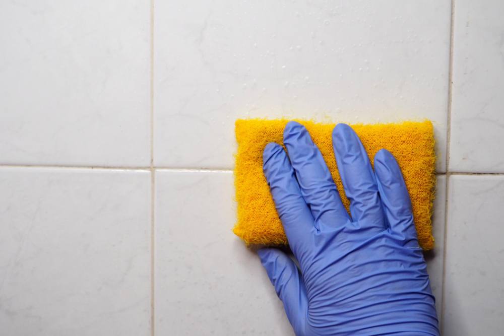 Bathroom Wall Tile Cleaning Tips For Denver, CO Residents